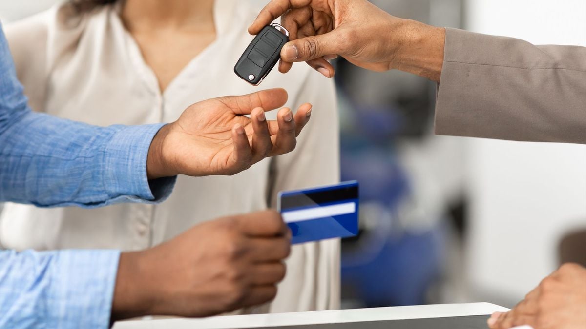 When is the best time to sell a car in the UK? AutoTrader